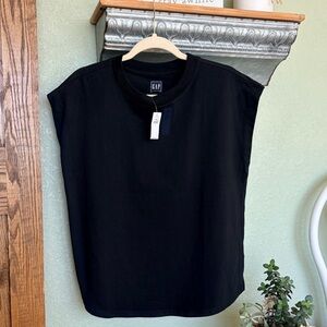 🖤NEW GAP🖤 women’s Black Crewneck Muscle Tee